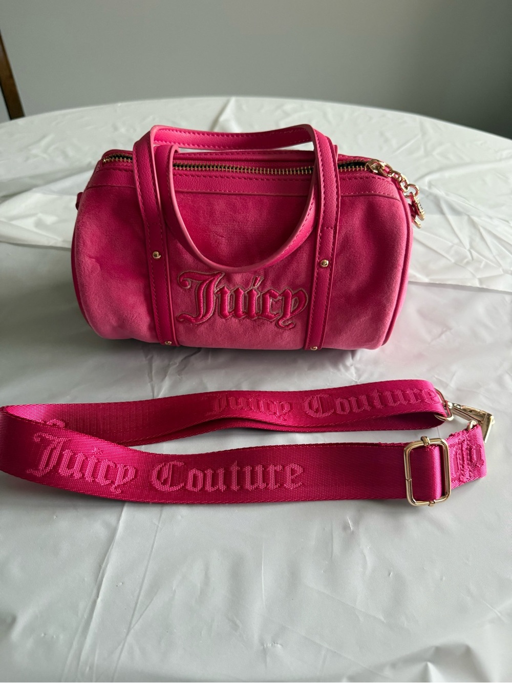 Juicy Couture Pink Velour Mini Barrel Bag Y2K Crossbody - Picture 7 of 15